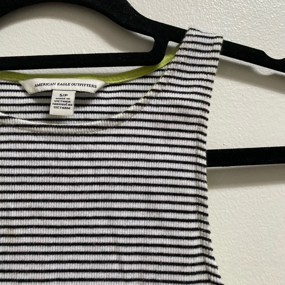 AEO Ribbed Striped Crop Tank - Picture 2 of 4